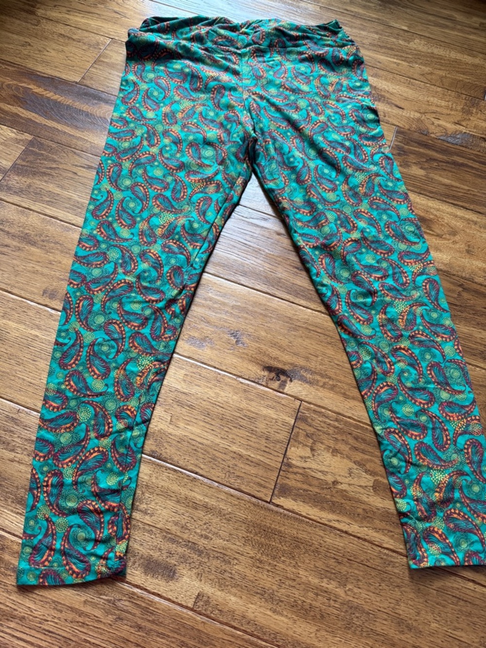 LuLaRoe Teal Paisley Print Leggings with Red and Gold Accents